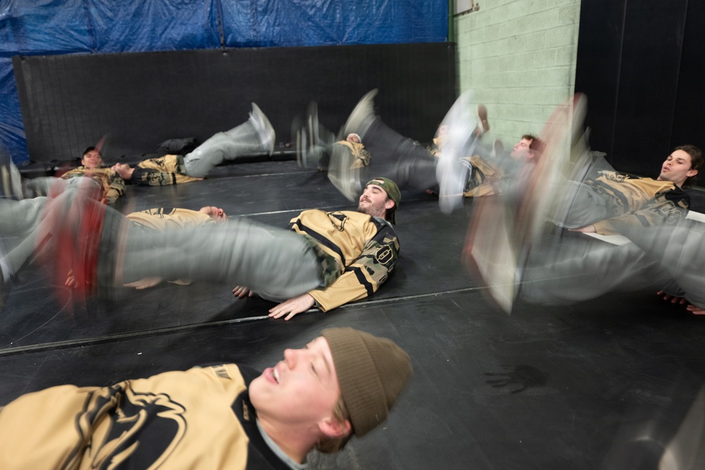 UD Blue Hens visit Dover AFB