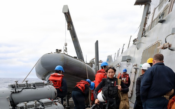 USS Roosevelt (DDG 80) Conducts Boat Operations in the Mediterranean Sea