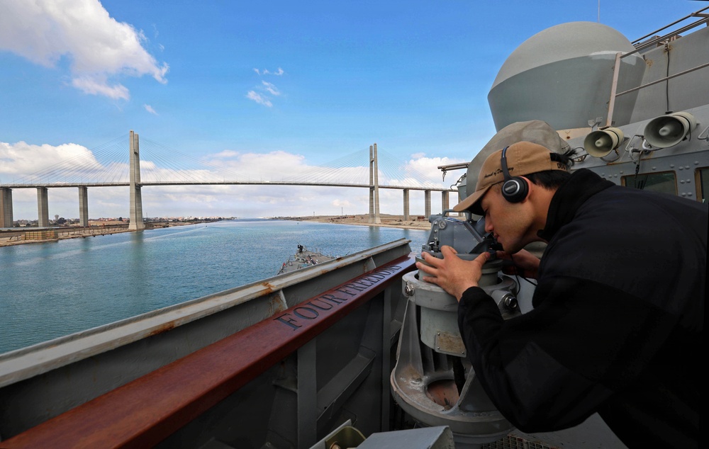 USS Roosevelt (DDG 80) Conducts Suez Canal Transit