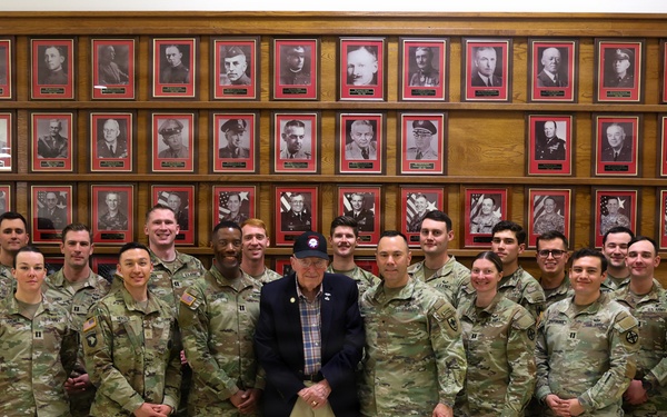 Legendary Field Artillery Leader MG (R) Vernon B. Lewis Jr. Shares Lessons in Leadership During Fort Sill OPD