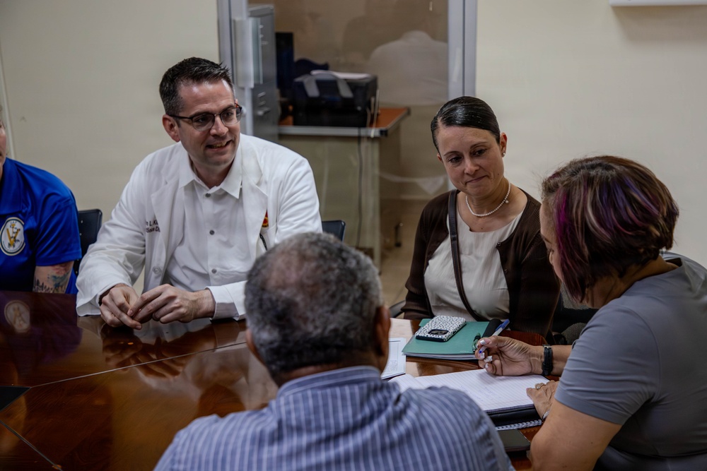U.S. Army medical teams arrive in Colón, Panama to support patient care