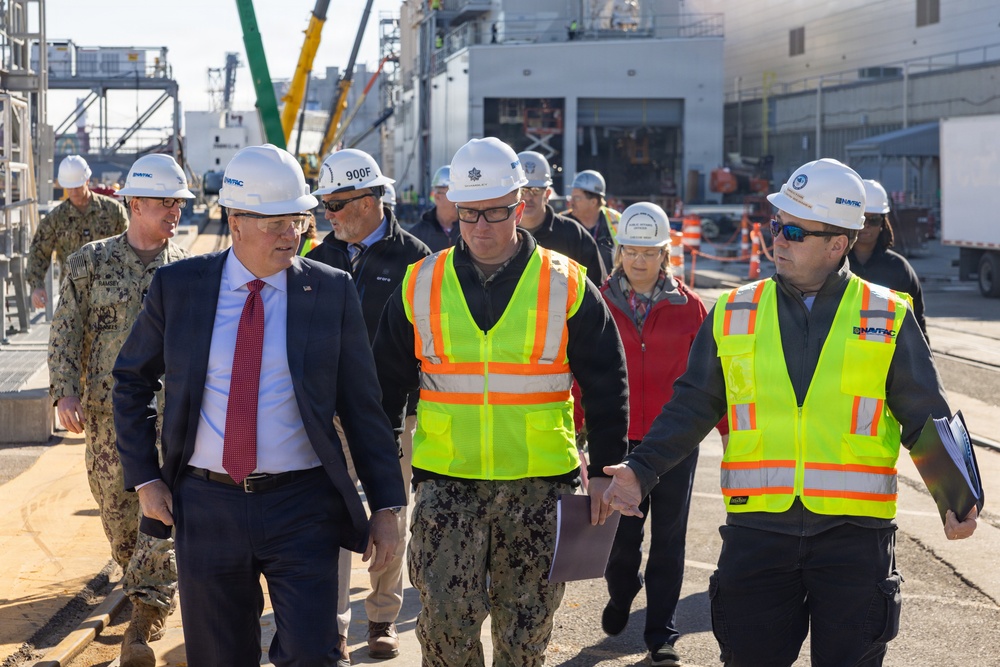 Assistant Secretary of the Navy for Energy, Installations, and Environment Visits NNSY and NSA-Portsmouth