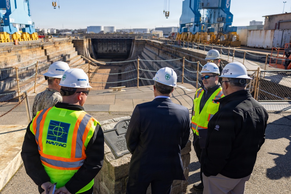 Assistant Secretary of the Navy for Energy, Installations, and Environment Visits NNSY and NSA-Portsmouth