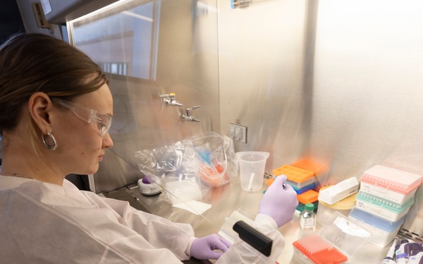 WRAIR’s SeptiBurnAlert research team reduces the time to diagnose sepsis using genomic data and AI-empowered algorithms