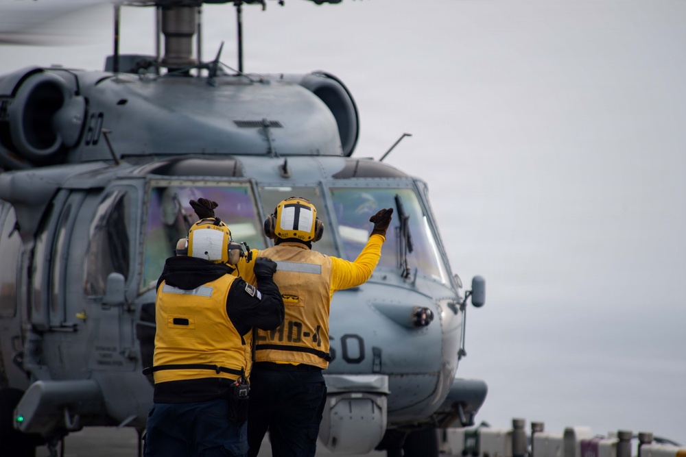 Boxer Conducts Flight Operations