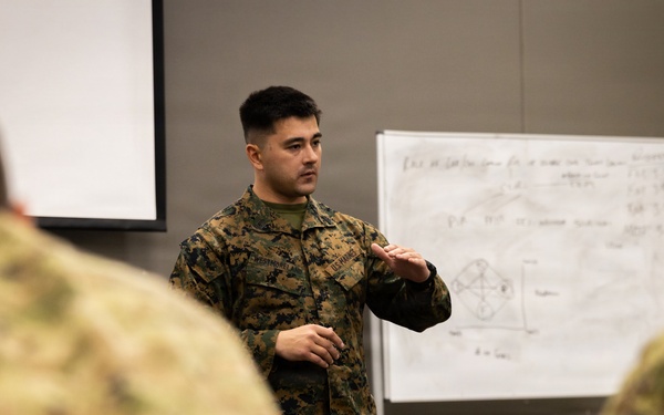 1st LAR, Royal Canadian armed forces conduct SME Exchange