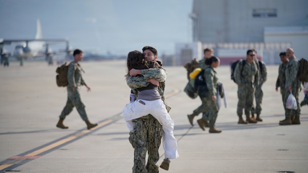NMCB 4 Seabees Advance Party Comes Home