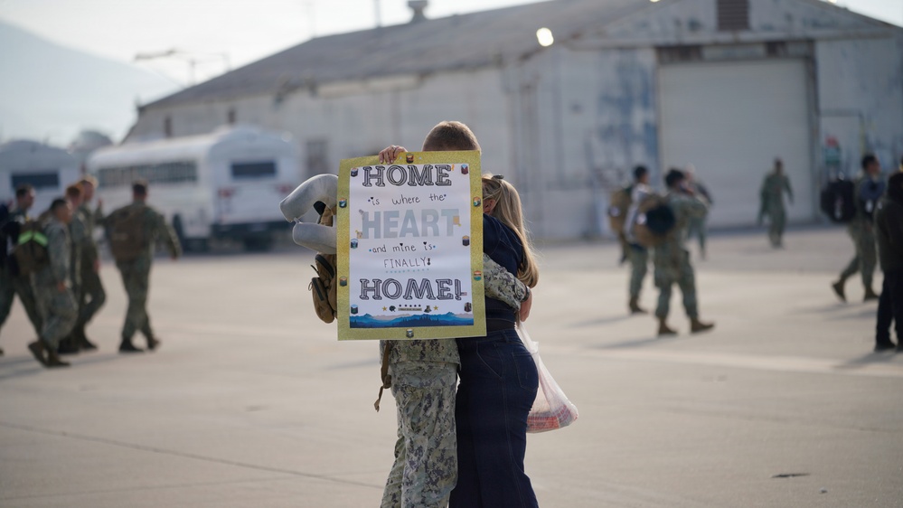 NMCB 4 Seabees Advance Party Comes Home