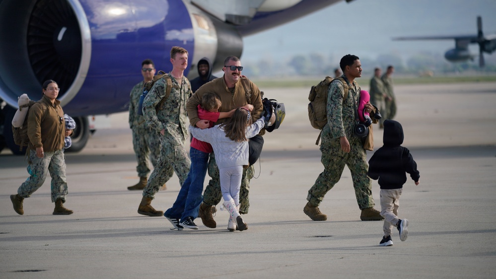 NMCB 4 Seabees Advance Party Comes Home