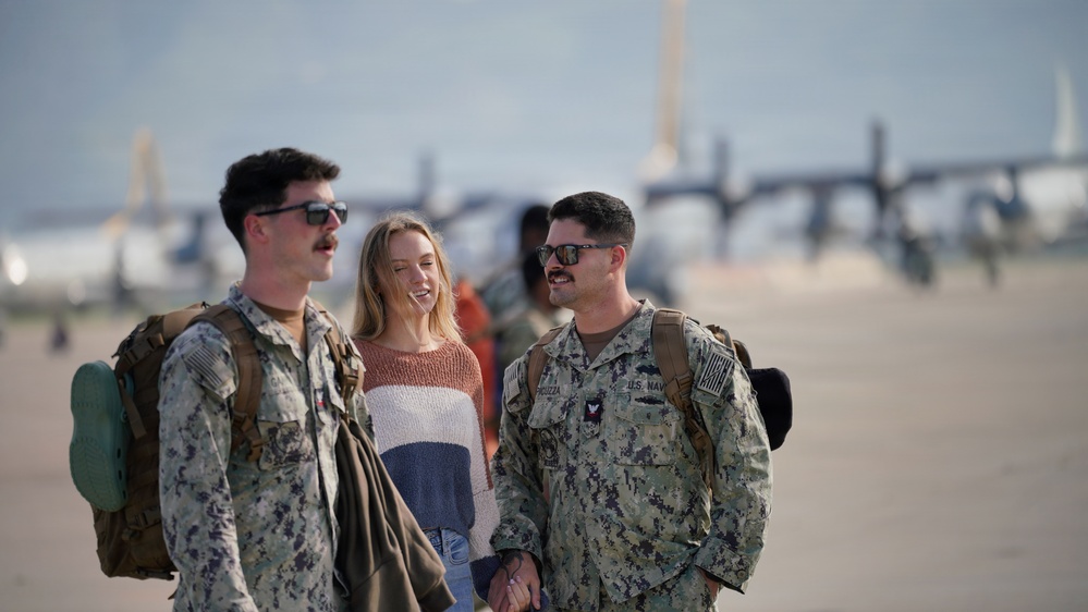 NMCB 4 Seabees Advance Party Comes Home