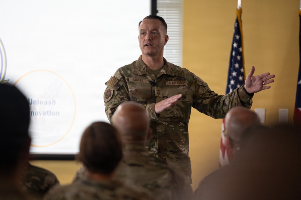 CMSgt Moore ANG Command Chief visits 156th Wing