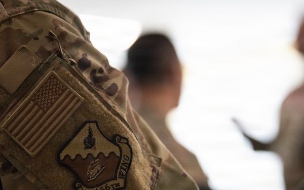 CMSgt Moore ANG Command Chief visits 156th Wing