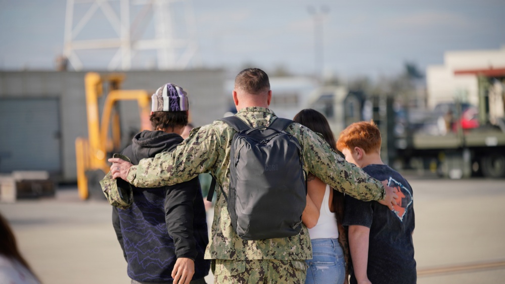 NMCB 4 Seabees Advance Party Comes Home