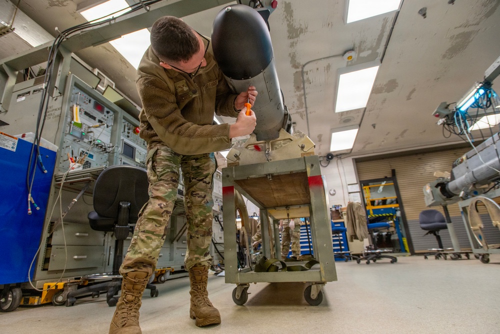 Electronic Warfare Airmen sustain mission readiness at McEntire