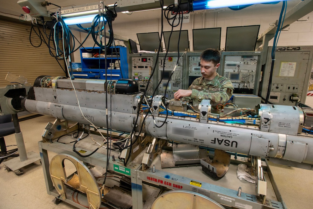 Electronic Warfare Airmen sustain mission readiness at McEntire