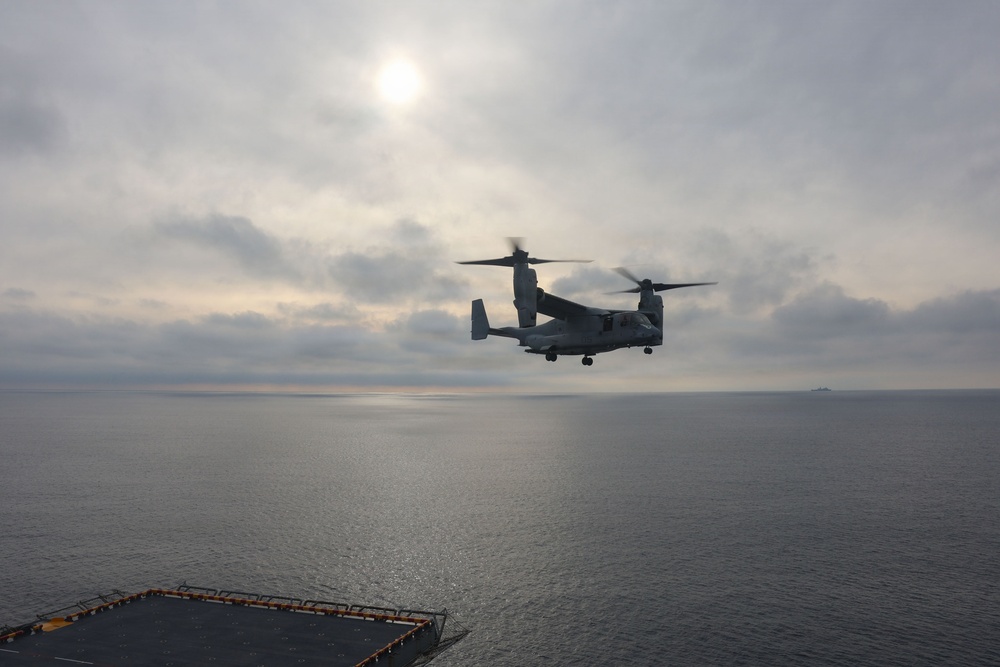 Boxer Conducts Flight Operations