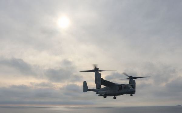 Boxer Conducts Flight Operations