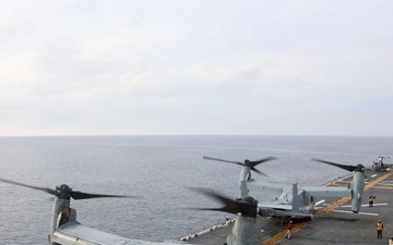 Boxer Conducts Flight Operations