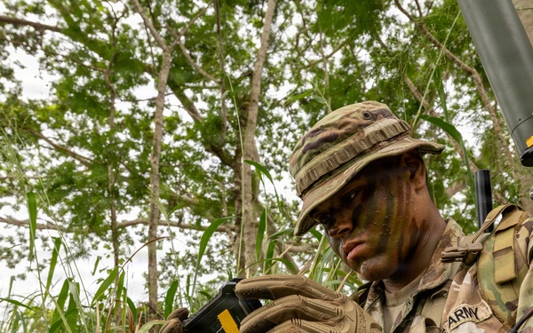 Lightning Surge: 25th ID Evaluates Next Generation Command and Control