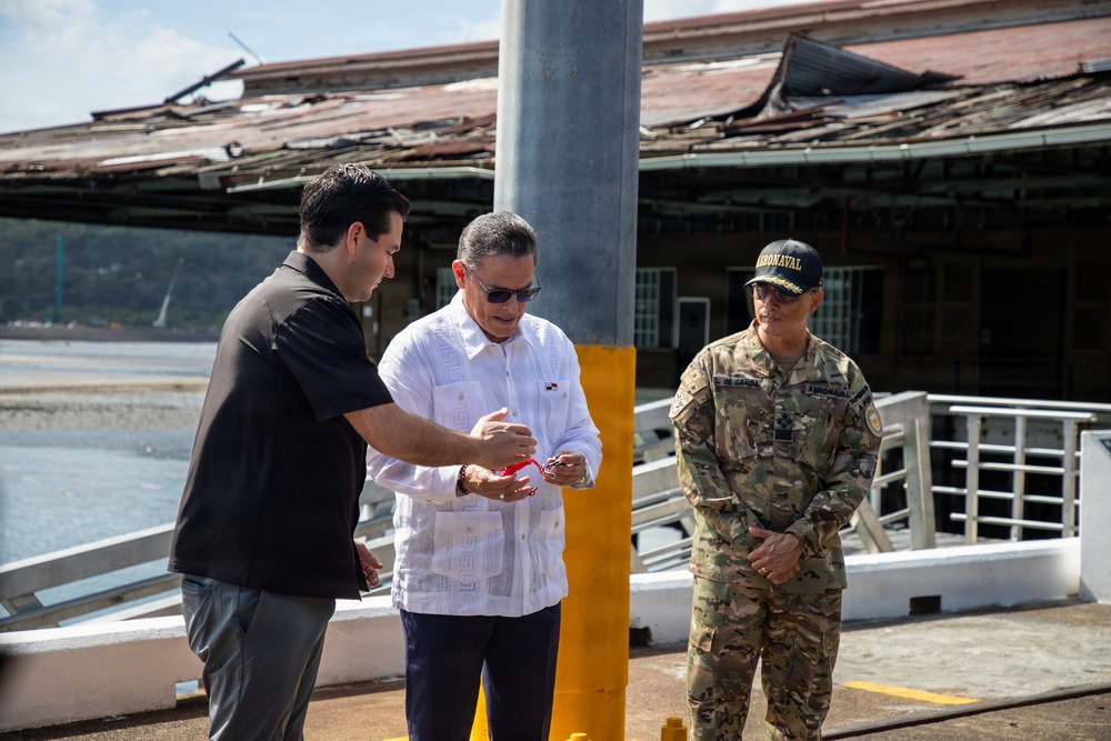 Office of the Secretary of War visits Panamá