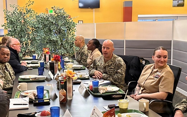 VCNO Visits NAS Whidbey Island