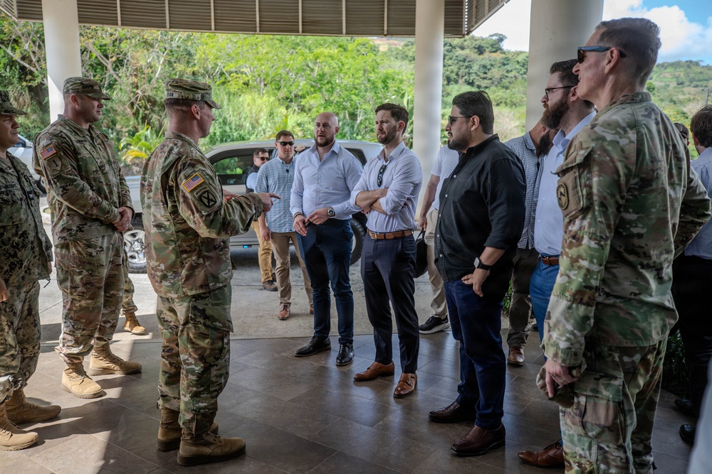 Office of the Secretary of War visits Panamá
