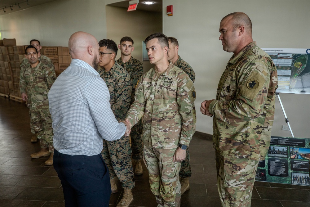 Office of the Secretary of War visits Panamá