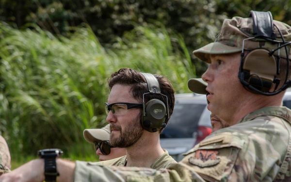 Office of the Secretary of War visits Panamá