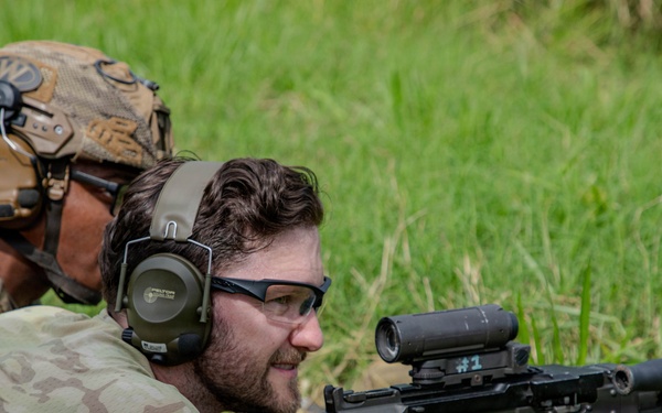 Office of the Secretary of War visits Panamá