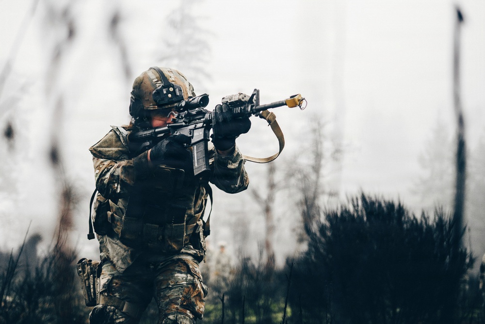 5th SFAB conducts team live fire training