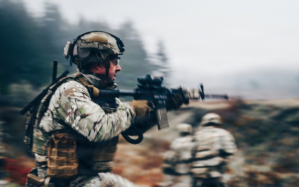 5th SFAB conducts team live fire training