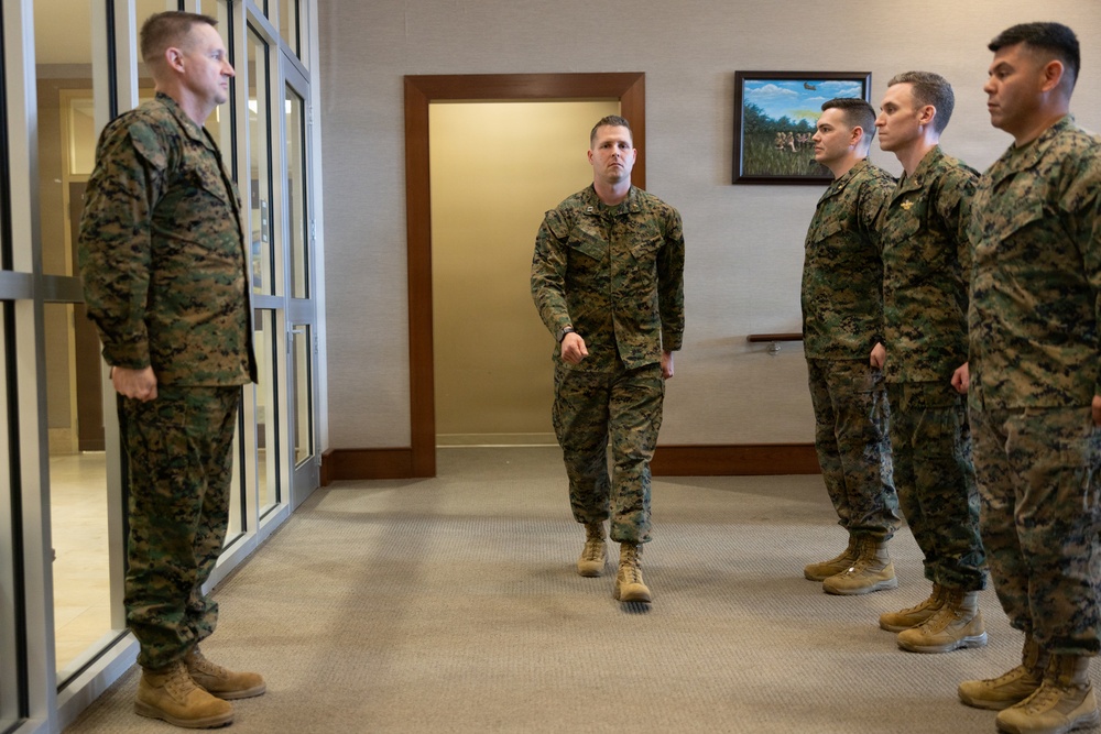 Marine Forces Reserve Chaplain receives Distinguished Service Award