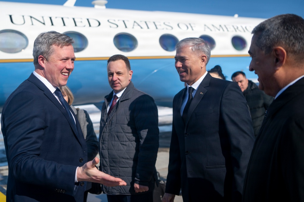Secretary of the Army, Hon. Dan Driscoll, and Hon. Sergio Gor, U.S. Special Envoy, meet with members of the Ministry of Defense of Turkmenistan in Ashgabat, Turkmenistan.