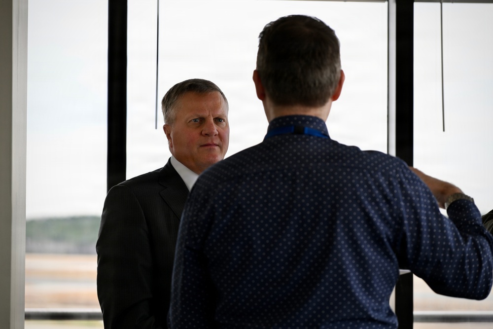 The Assistant Secretary of the Navy, EI&amp;E visits NAS Oceana