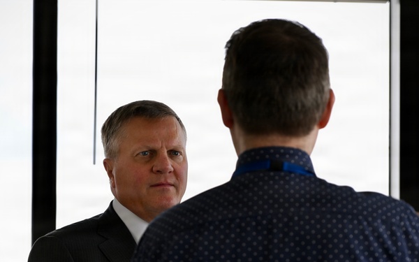 The Assistant Secretary of the Navy, EI&amp;E visits NAS Oceana