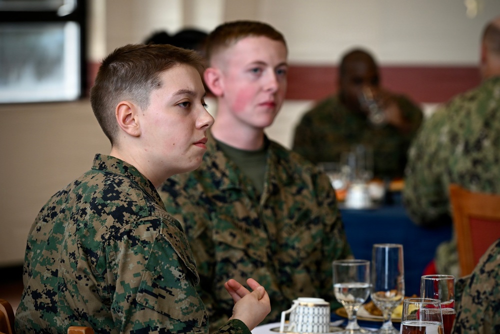 The Assistant Secretary of the Navy, EI&amp;E visits NAS Oceana