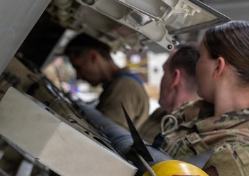 Weapons, ammo crews turn fast jets into fast, lethal jets