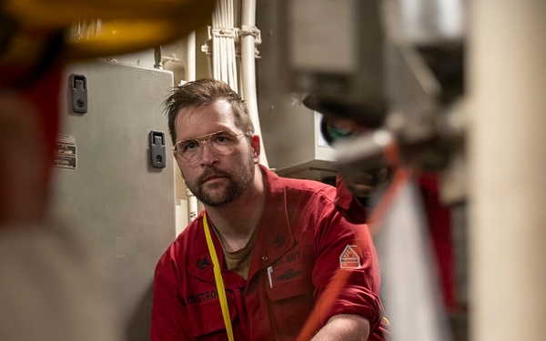 USS Tripoli Conducts a Main Space Fire Drill