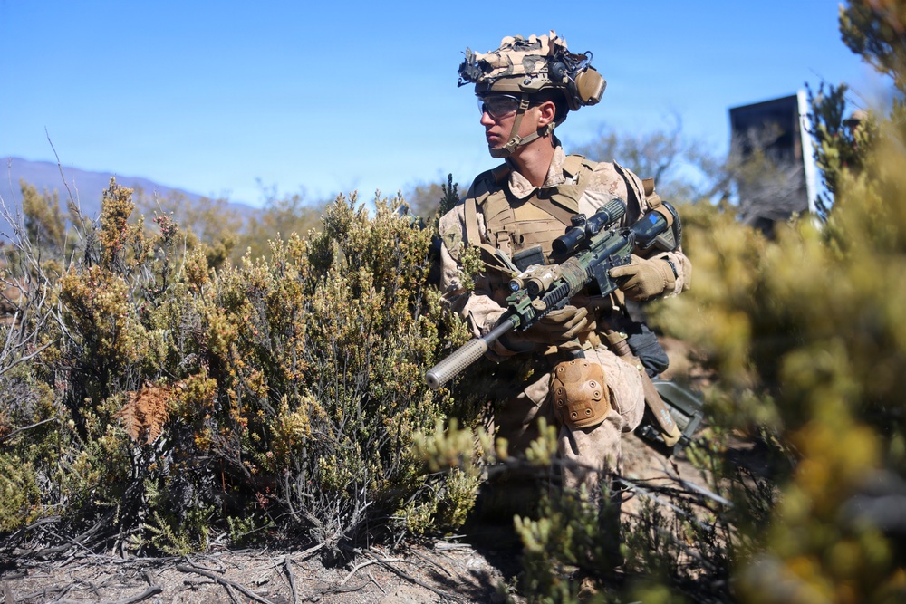 3rd LCT Marines conduct a squad attack rehearsal