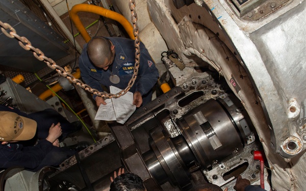 Maintenance conducted in USS Blue Ridge's engine room