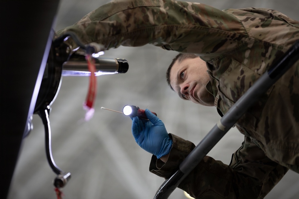 176th AMXS maintainers prep the AKANG’s newest HH-60W Jolly Green II