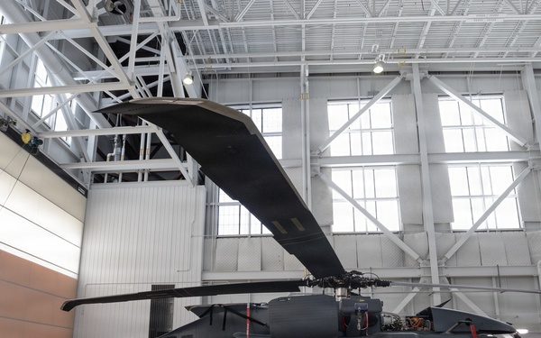 176th AMXS maintainers prep the AKANG’s newest HH-60W Jolly Green II