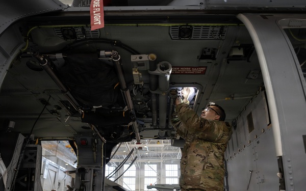 176th AMXS maintainers prep the AKANG’s newest HH-60W Jolly Green II
