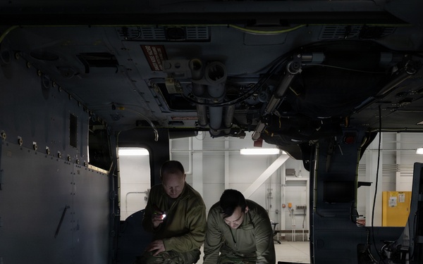 176th AMXS maintainers prep the AKANG’s newest HH-60W Jolly Green II
