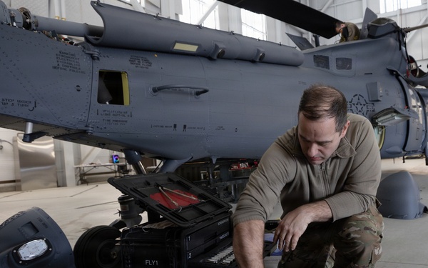 176th AMXS maintainers prep the AKANG’s newest HH-60W Jolly Green II