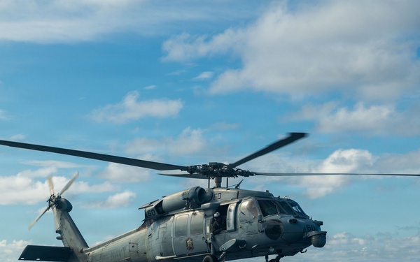 11th MEU Marines, Sailors Conduct Flight Deck Operations Aboard USS Boxer