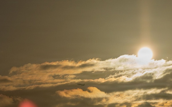 11th MEU Marines, Sailors Conduct Flight Deck Operations Aboard USS Boxer