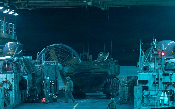 QUART 26.2: 3rd AA Bn. Embarks USS Makin Island