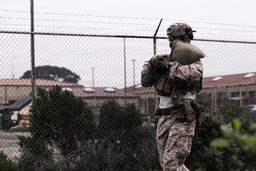 11th MEU Marines, Sailors conduct foreign humanitarian assistance training