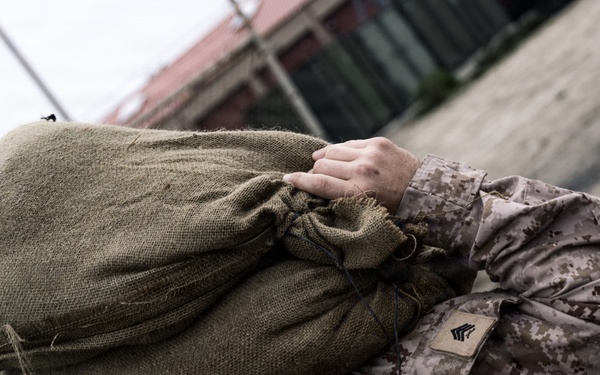 11th MEU Marines, Sailors conduct foreign humanitarian assistance training